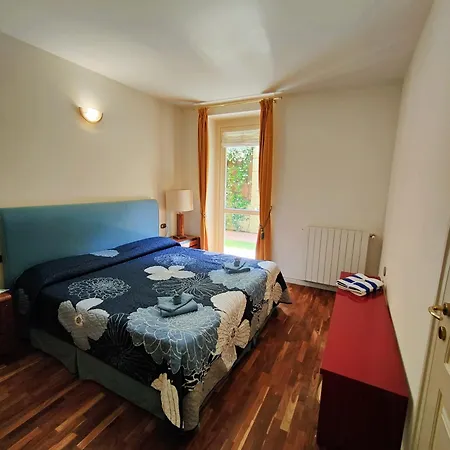 Scarlet Flower - Maggiore