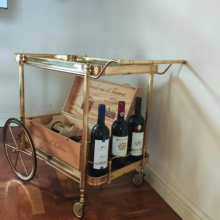 Daire Scarlet Flower - Maggiore *