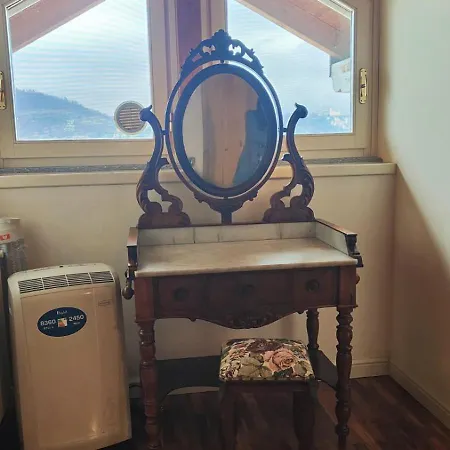 Scarlet Flower - Maggiore