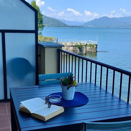 Apartment Scarlet Flower - Maggiore