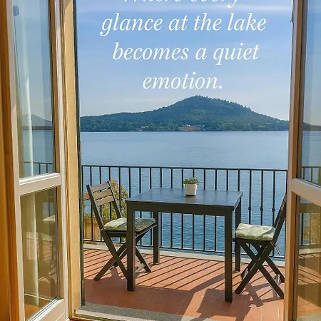 Scarlet Flower - Maggiore Apartment *